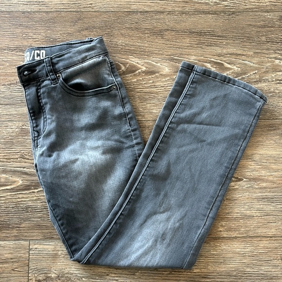 Lazer/Co Girls Size 12 Gray Wash Skinny Jeans Distressed Y2K Denim Style Kids - Picture 1 of 5